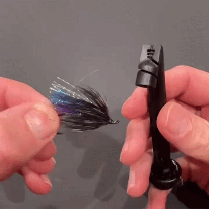 🎣Fly Roost Magnetic Fly Threader(Hooks not included)